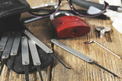 fabbro pronto intervento 24h dalmine via vittorio bachelet